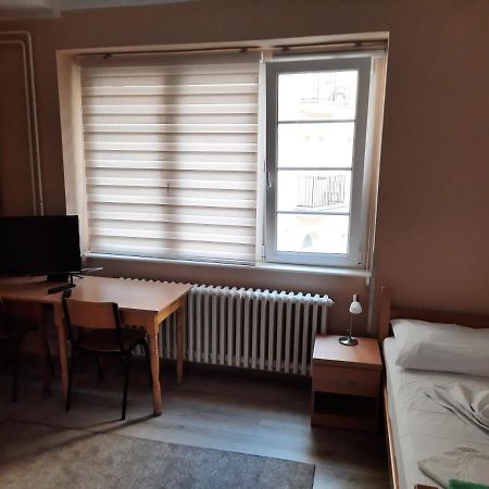 Petar Drapsin Hostel Beograd Bagian luar foto